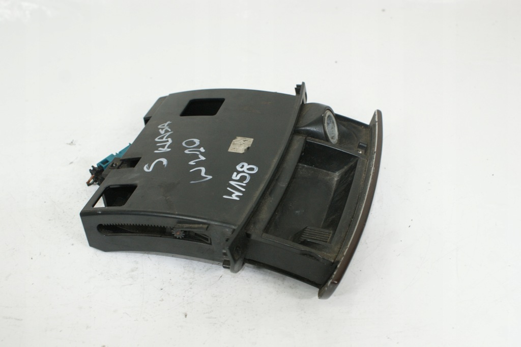 фото №10, Пепельница разъём mercedes mercedes-benz s-klasa w220 a2206800252