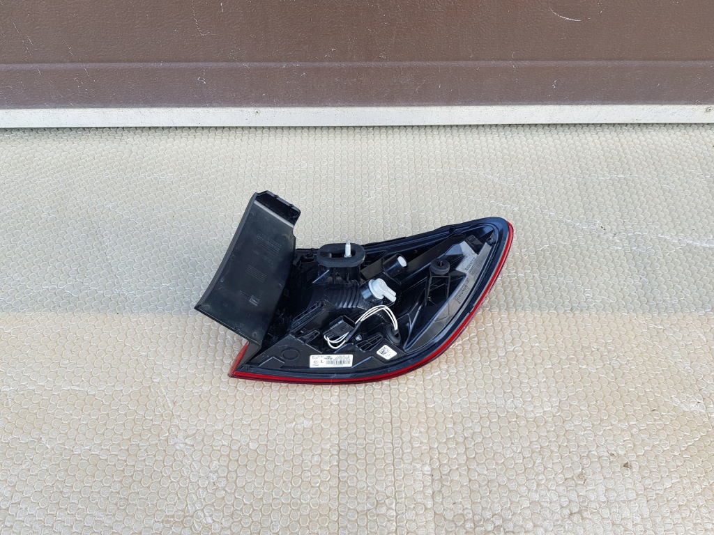 фото №5, Renault clio v hb лампа левый задняя