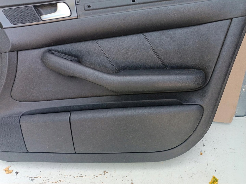 фото №6, Обшивка оббивка двері правий перед audi a6 c5 4b186710624
