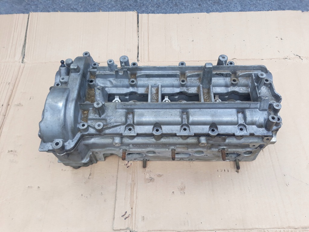 фото №1, Головка левая mercedes w211 e-klasa v6 cdi