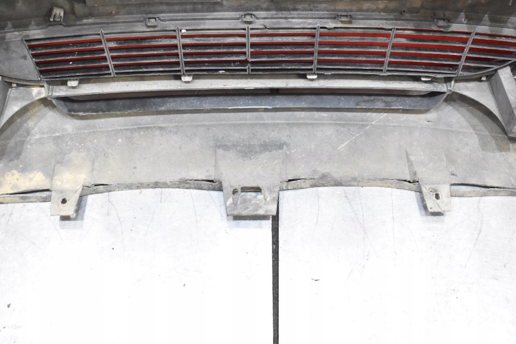 фото №15, Бампер перед передний серебристый seat toledo 2 ii 99-06