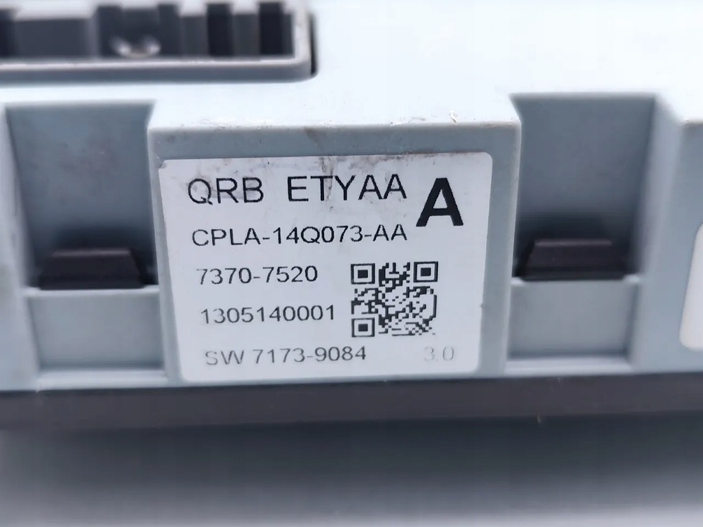 фото №7, Land rover range rover evoque рамка / модуль предохранителей 2.2 d 4x4 дизель