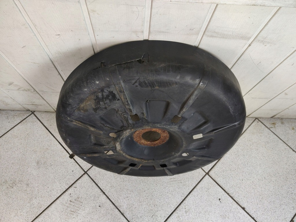 фото №6, Защита колеса запасного chrysler town and country 5 facelift 2012 04721083ad