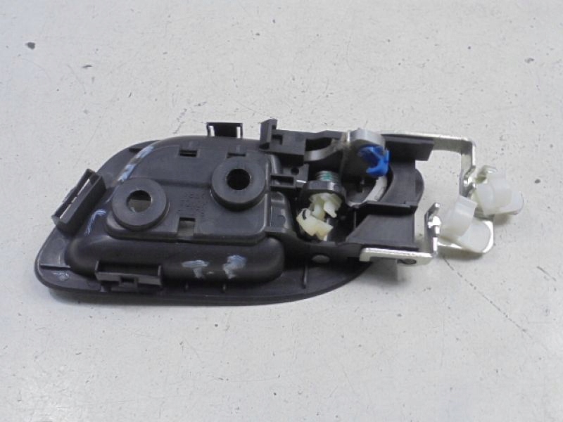 фото №2, Honda fr-v ручка внутренняя правая задняя