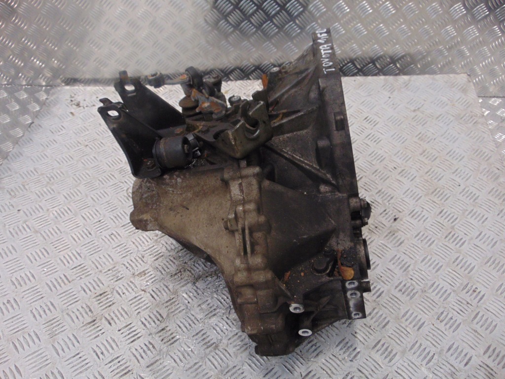 фото №7, Toyota avensis t27 verso коробка передач передач 1.6 d4d