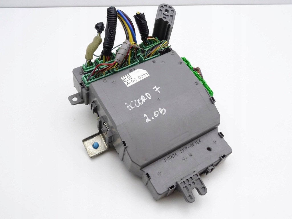 Купити Коробка запобіжників honda accord 2.0b seag21xg2 / a000011 nr175