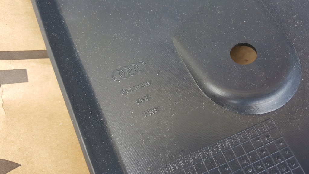 фото №11, Накладка бампера задня audi q2 81a807521c nowa