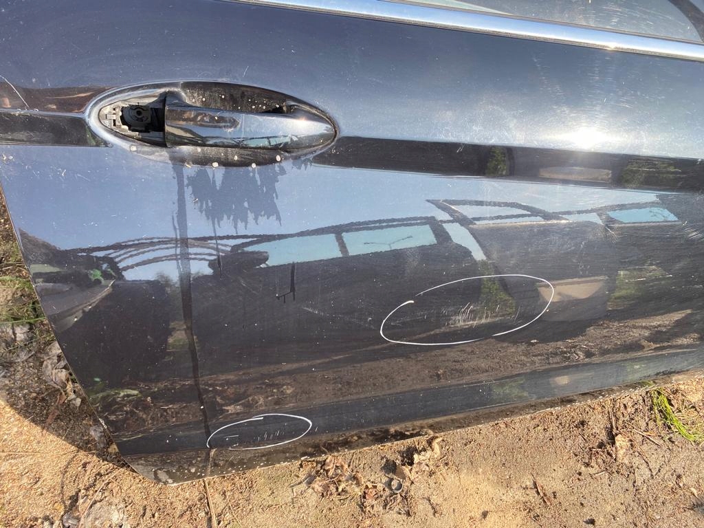 фото №2, Ford fiesta mk7 двері перед правий 3d