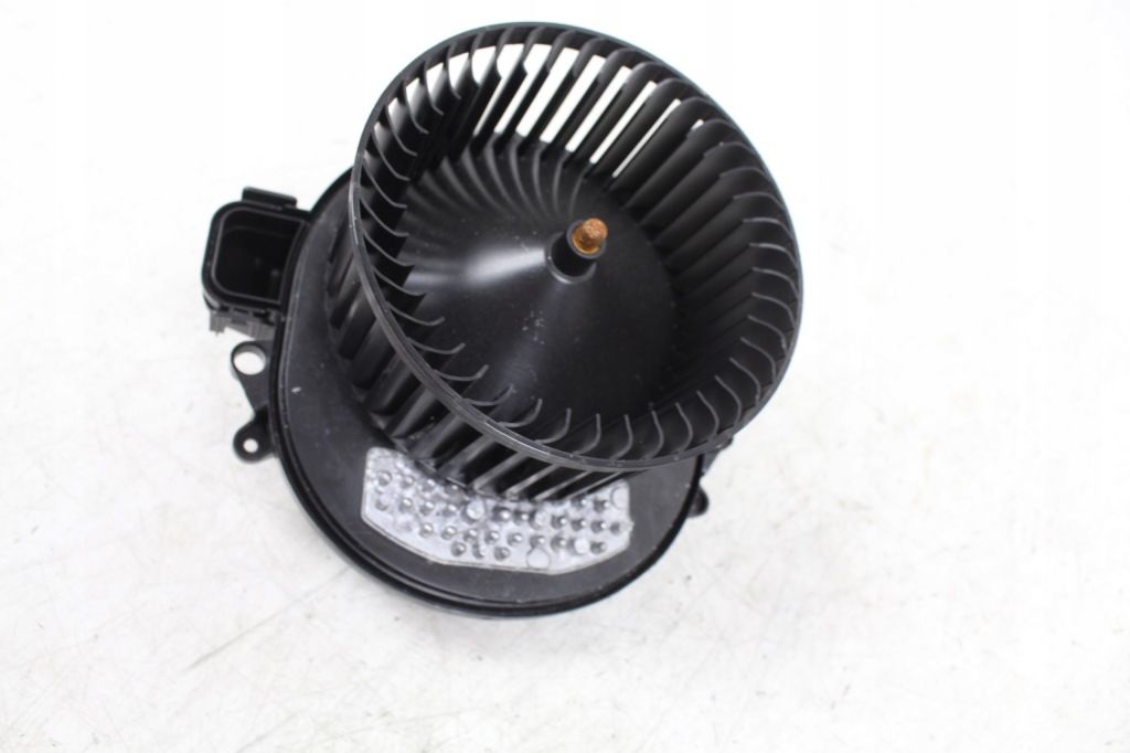 фото №3, Вентилятор воздуходувка bmw 2 f22 2018