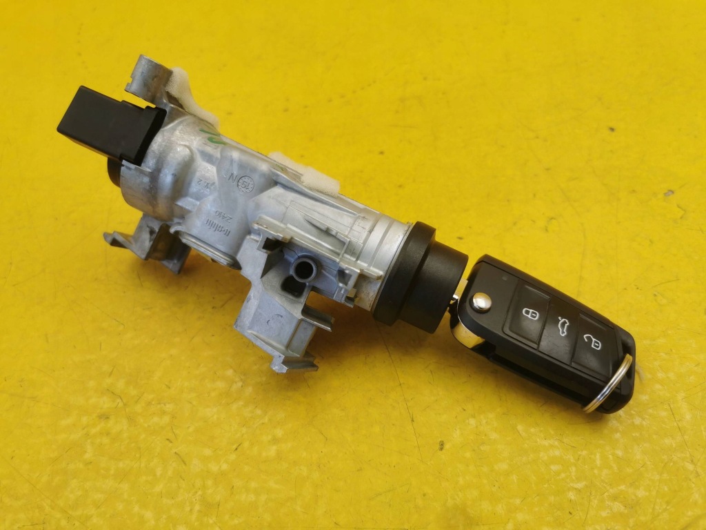 фото №1, Vw t-roc замок зажигания ключ комплект 5g6959752cf, 5q1905865