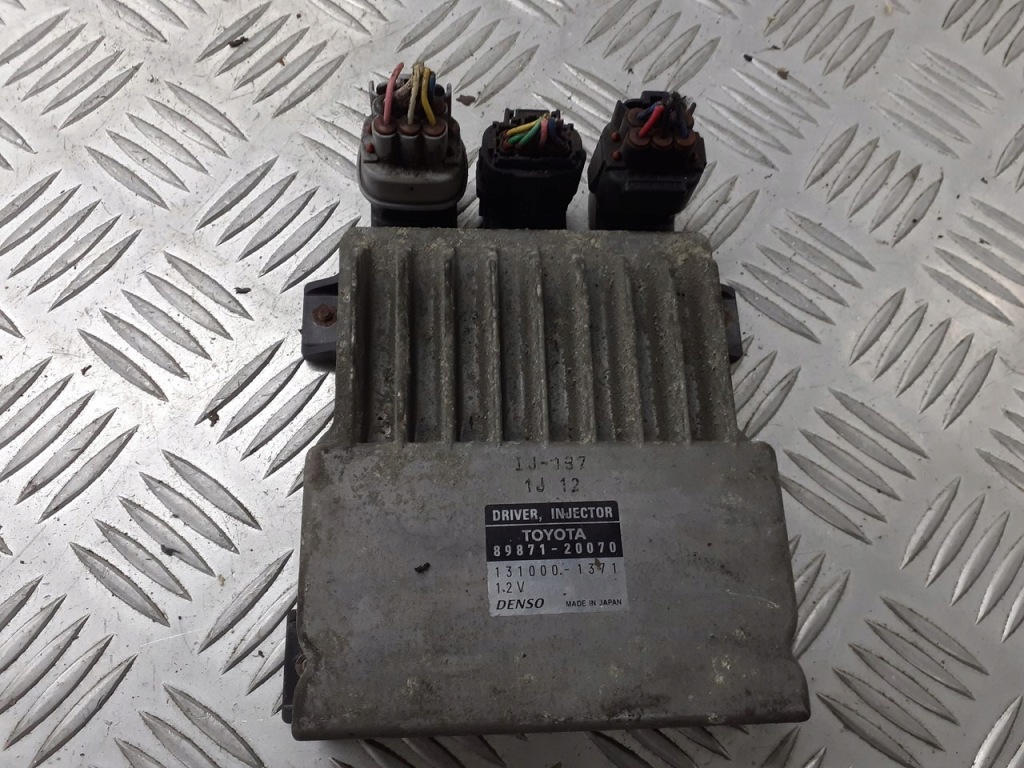 фото №1, Модуль форсунок toyota auris 2.2 d4d 89871-20070