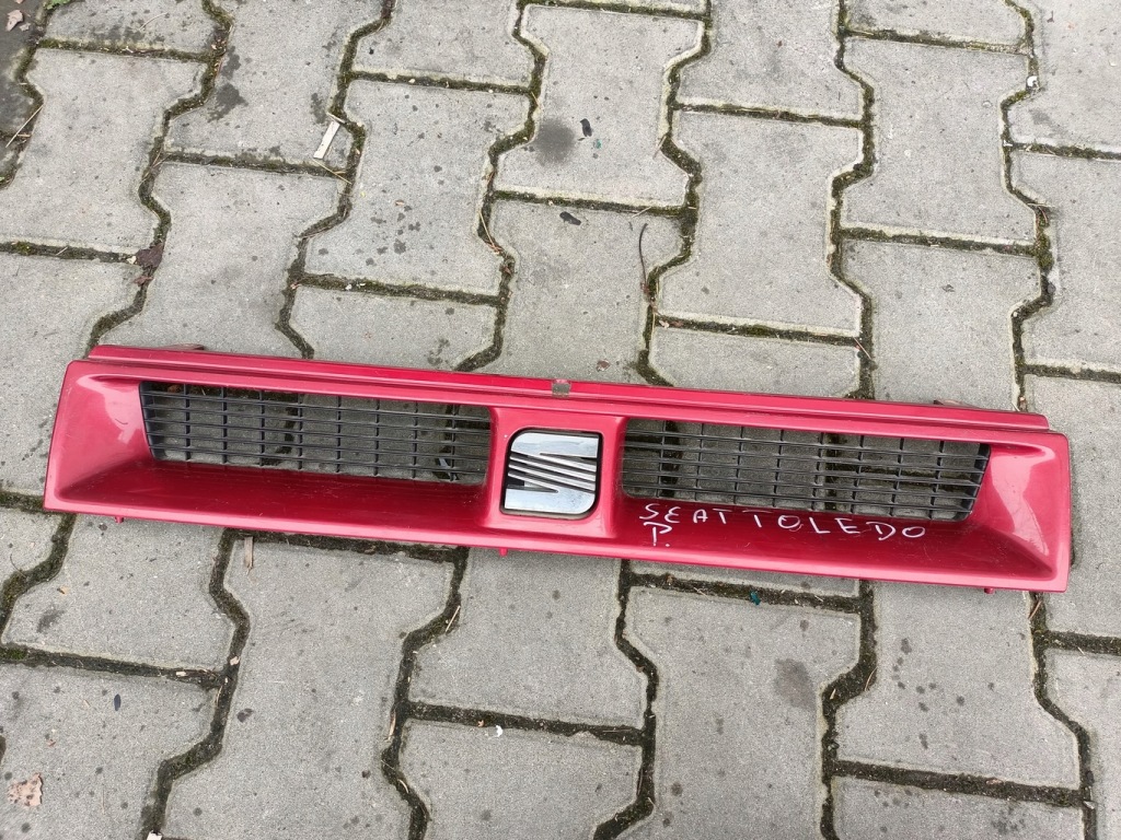 фото №1, Решітка радіатора решітка радіатора seat toledo i mk1 1l0853653