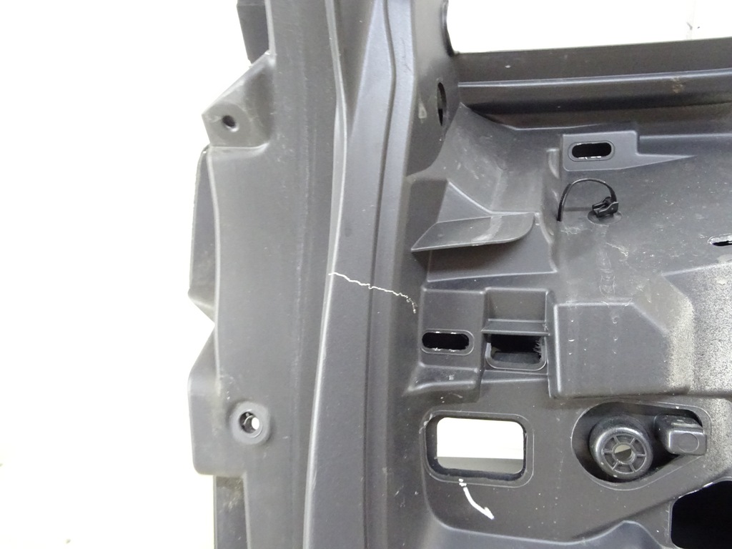 фото №13, Volvo xc60 2 ii крышка багажника крышка багажника 2017-