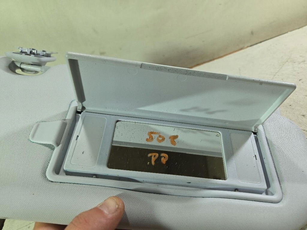 фото №6, Козырёк козырёк правый peugeot 508