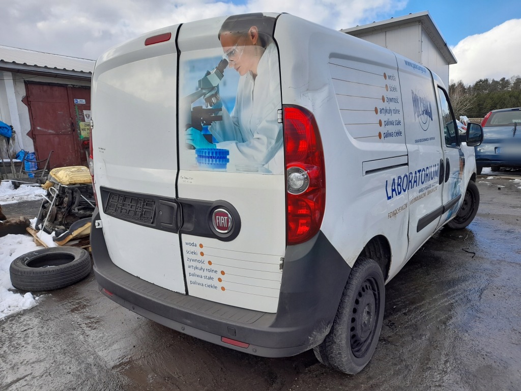 фото №15, Fiat doblo 2 двері правий праве кришка багажника багажника 249