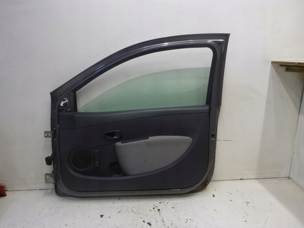 фото №9, Двері renault clio iii tekng 2010r. 3d