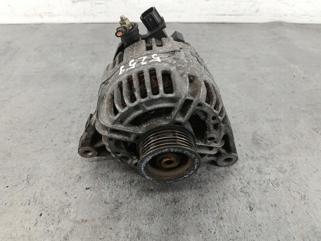 Генератор toyota corolla ix e12 27060-0d030-b 0124315024 bosch 1.4 vvt-i Недорого