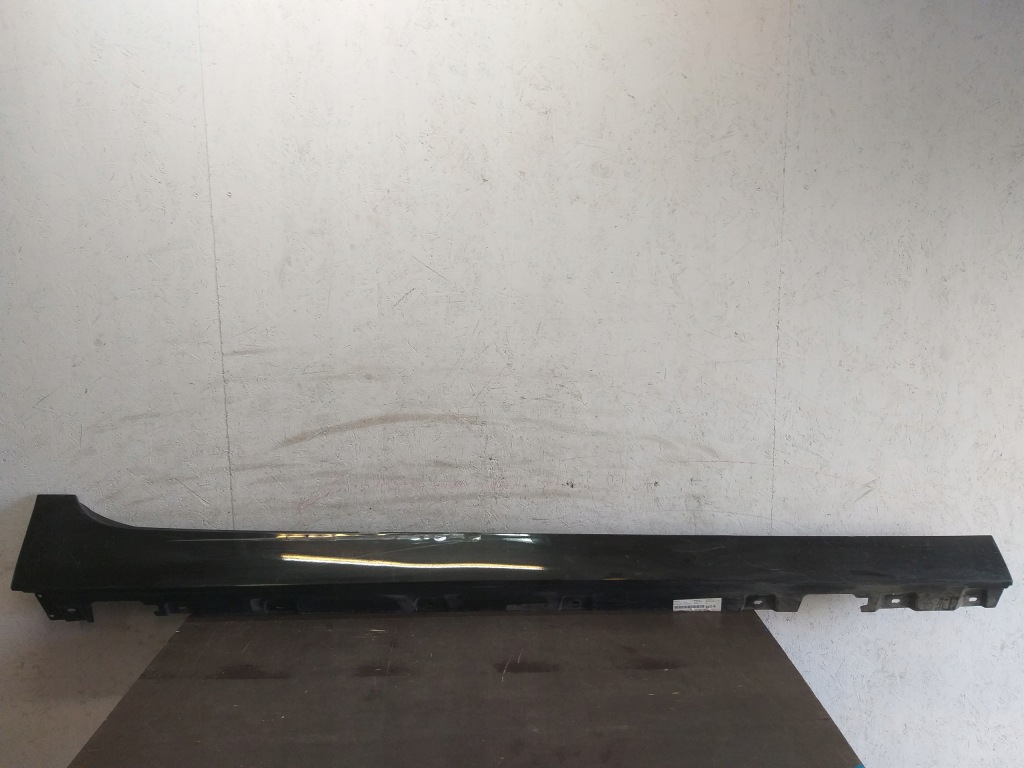 фото №1, Поріг молдинг поріг правий bmw 6 vi f06 f12