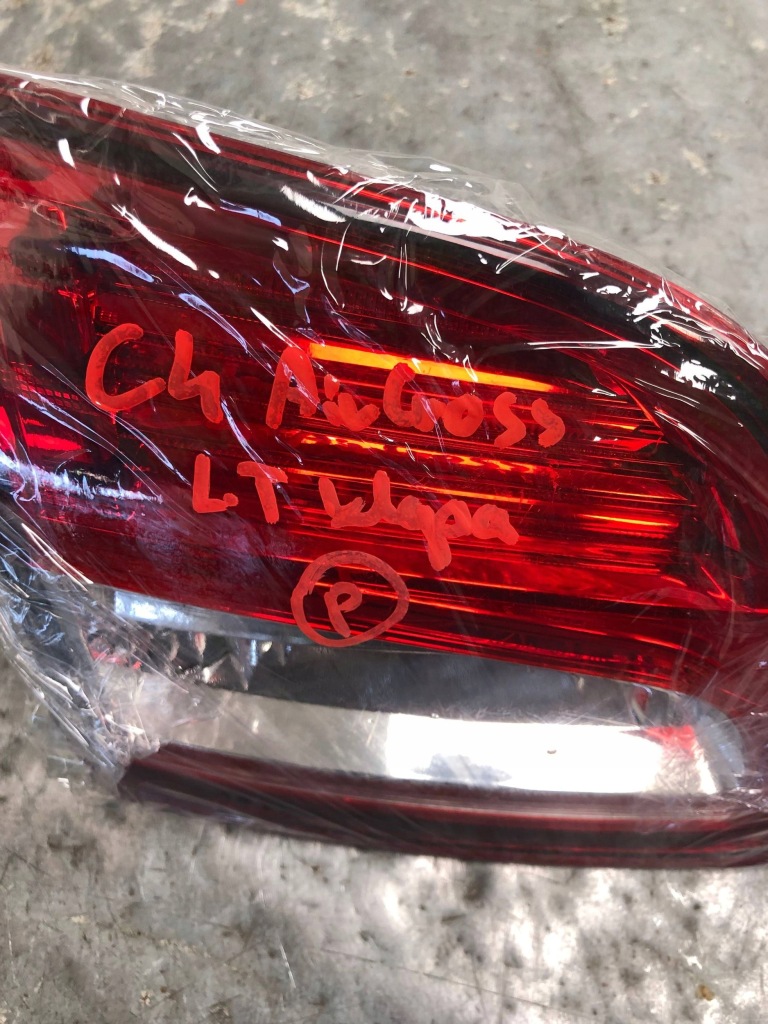 фото №8, Лампа лівий задня w кришка citroen c4 aircross 132-37166