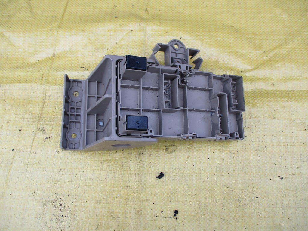 фото №2, Subaru forester коробка запобіжників 82201fg010