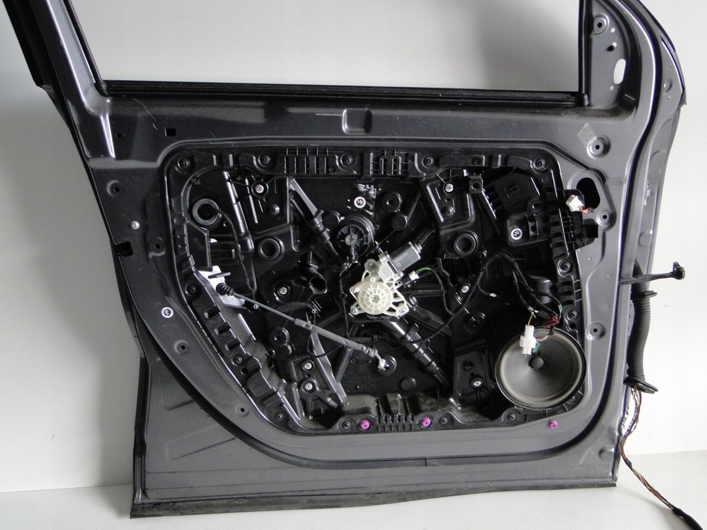 фото №14, Mercedes gla h247 247 дверь перед передние левая 787