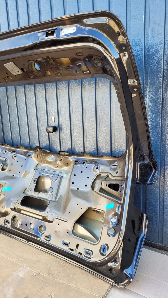 фото №13, Крышка багажника задняя задняя багажника skoda enyaq fv