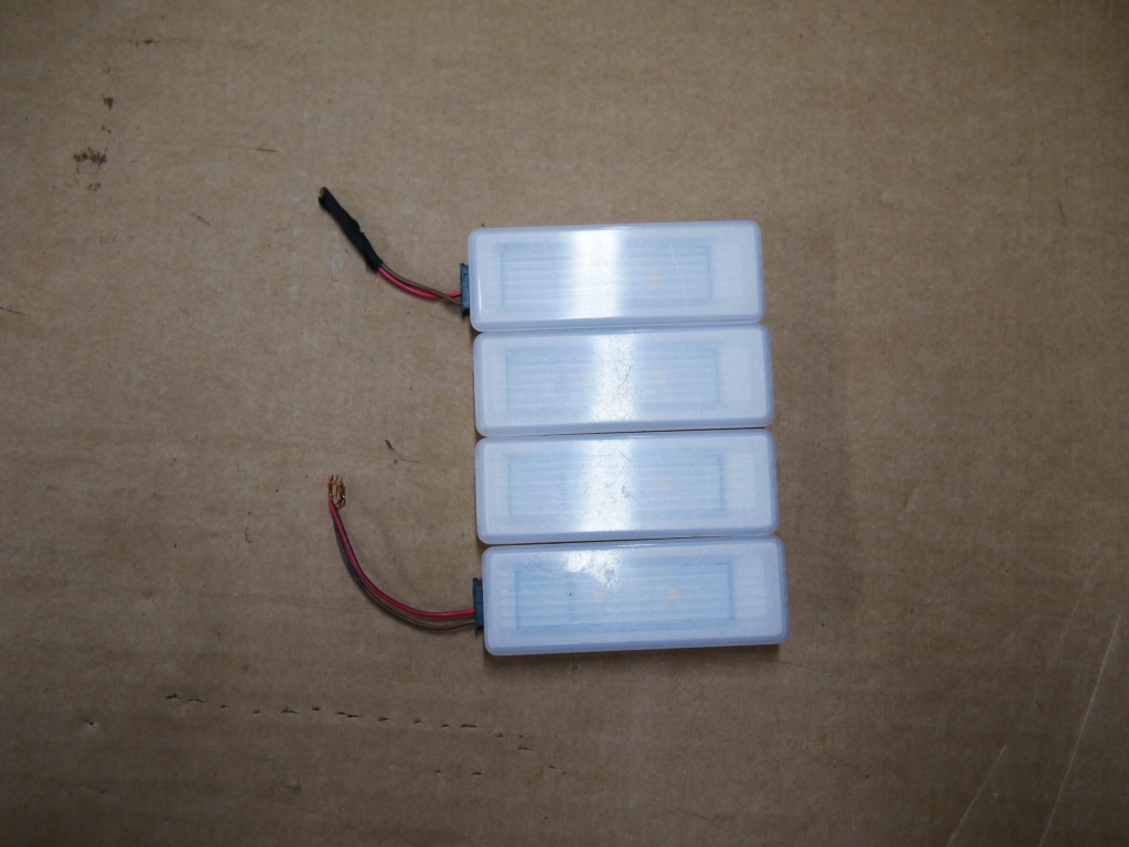 фото №1, Bmw f07 f15 f20 f30 f45 f46 лампа led освещение салона кабины 9219490