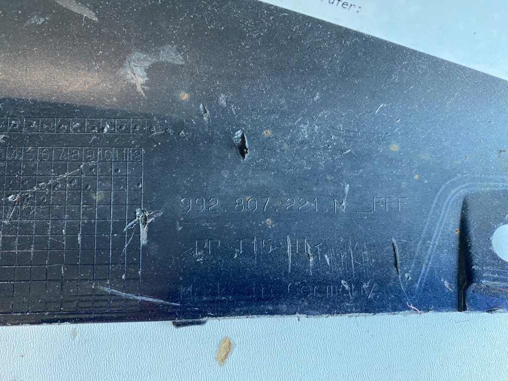 фото №13, Бампер перед передній porsche carrera 992 911 18-