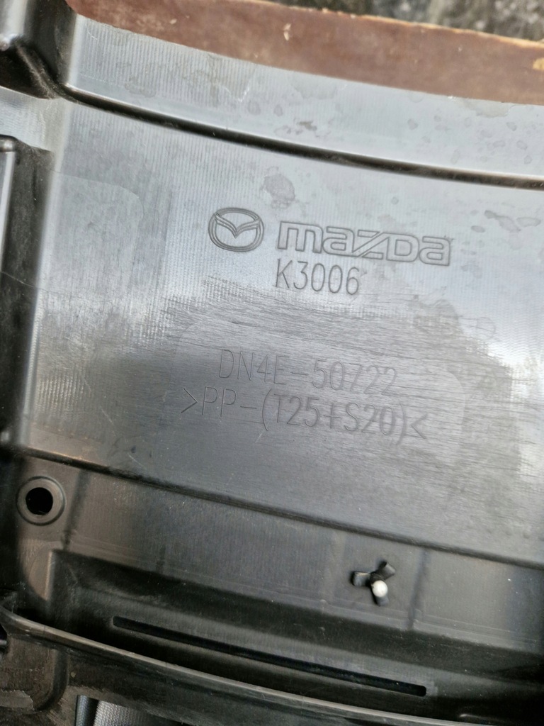 фото №10, Mazda mx-30 решётка радиатора