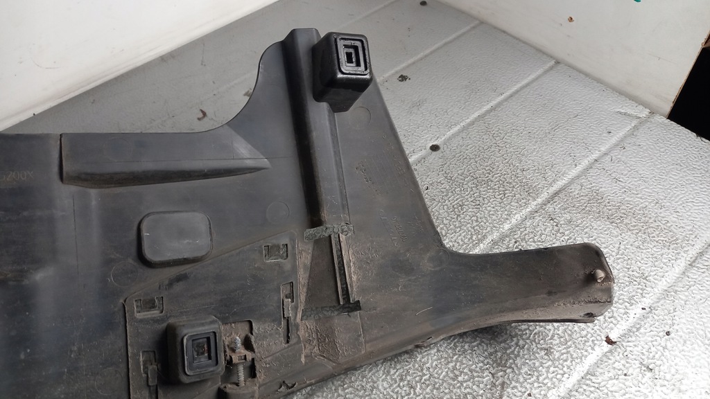 фото №4, Напрямна правий задня volvo s60 02r sedan 2.4d5 00-04r