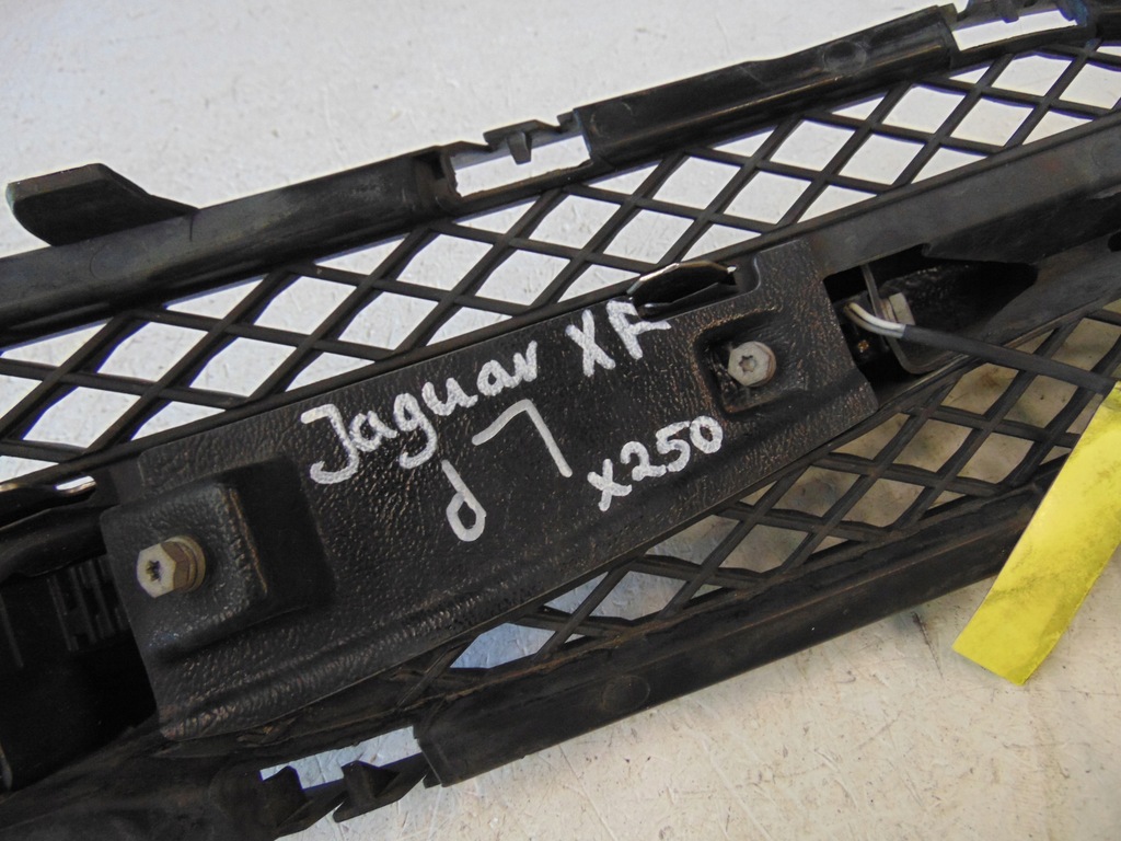 фото №9, Решётка свет led левая перед jaguar xf x250