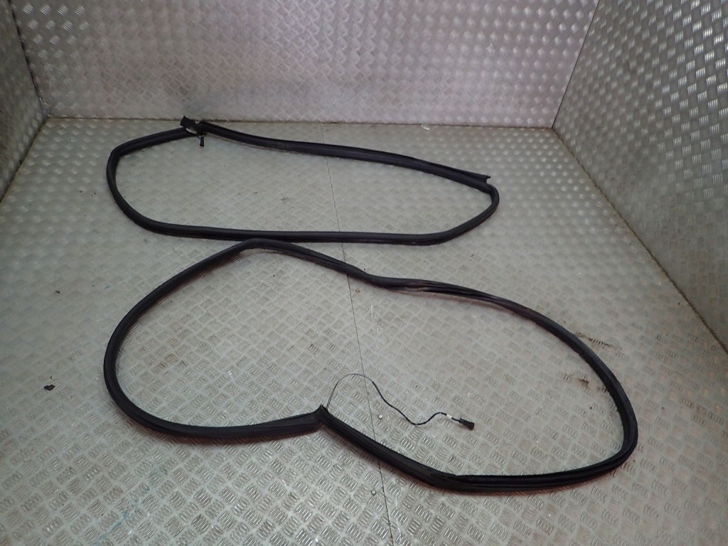 Купить Ferrari 612 f137 прокладка дверь дверная левая