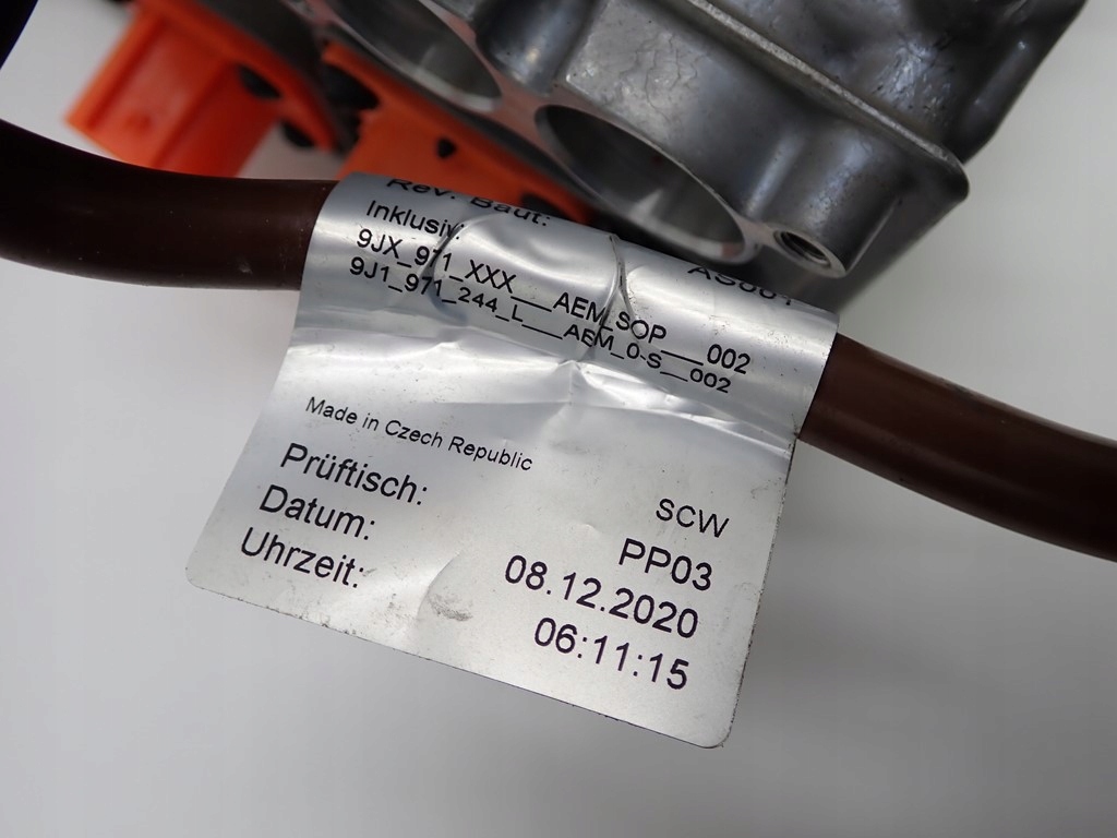 фото №13, Модуль преобразователь напряжения porsche taycan 4s 21r