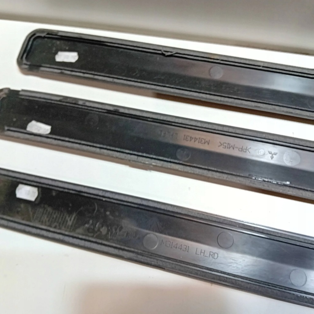 фото №6, Mitsubishi asx 2011- молдинг накладки двері комплект перед задня 4 штуки