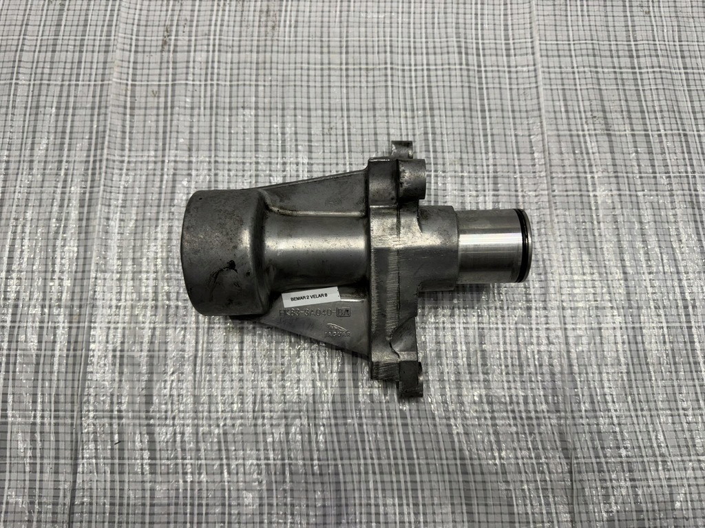 фото №1, Підпора піввісь land rover velar l560 r hk83-3a040-ba