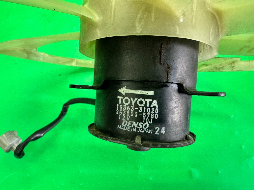 Вентилятор радиатора воды кондиционер 16363-31020 lexus gs iii 3.0 v6 gs300 05- с Разборки