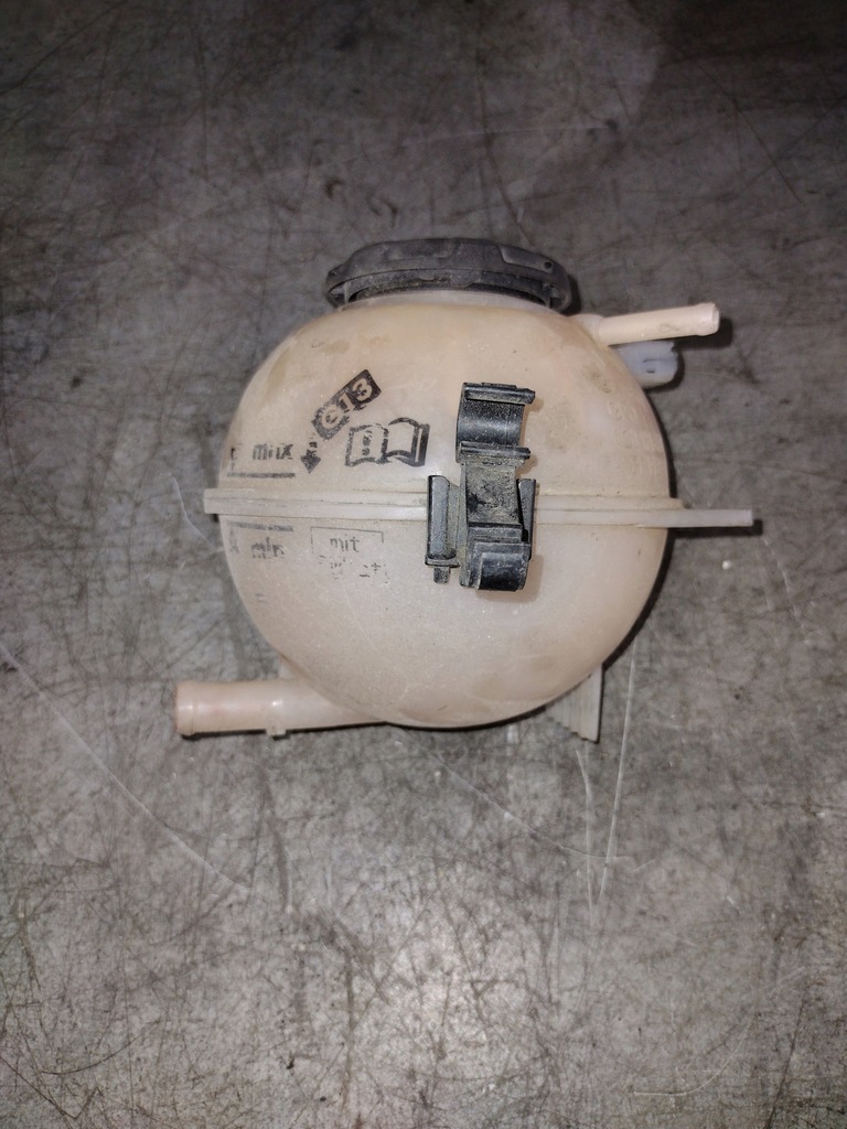 фото №1, Бак розширювальний skoda rapid 1.6 tdi