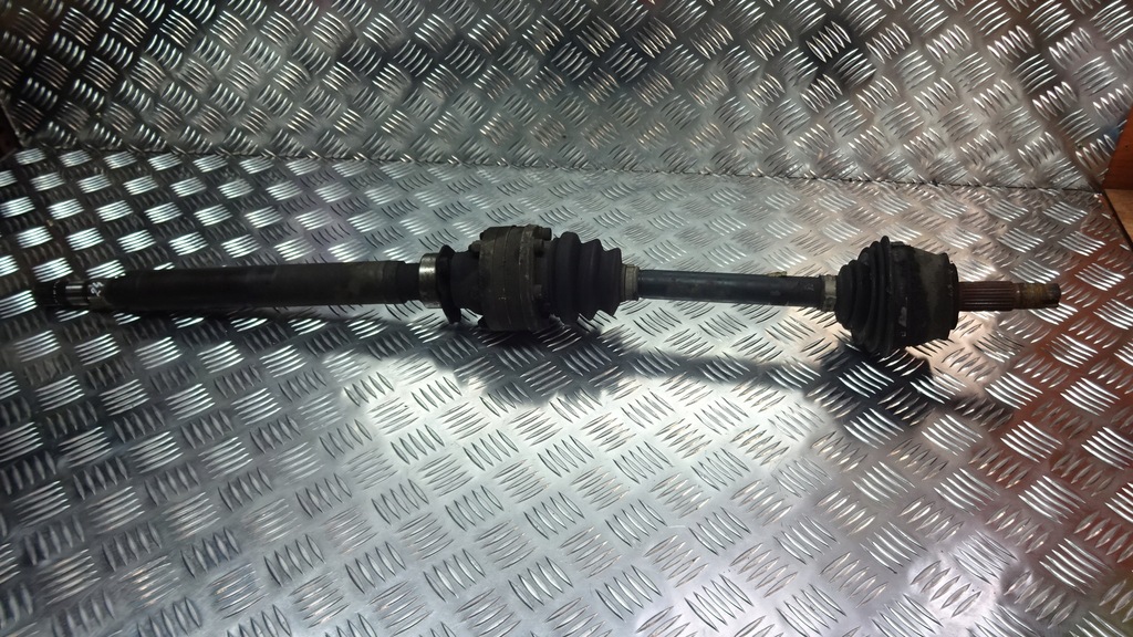 фото №1, Приводной вал правая передняя alfa romeo 156 1.9 jtd