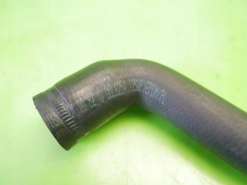 Труба патрубок шланг води mercedes v168 w168 1.7 cdi Зі Шроту