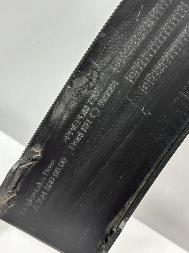 Mercedes eqe 294 w294 молдинг крыла правый  перед передняя 2948806000 с Разборки