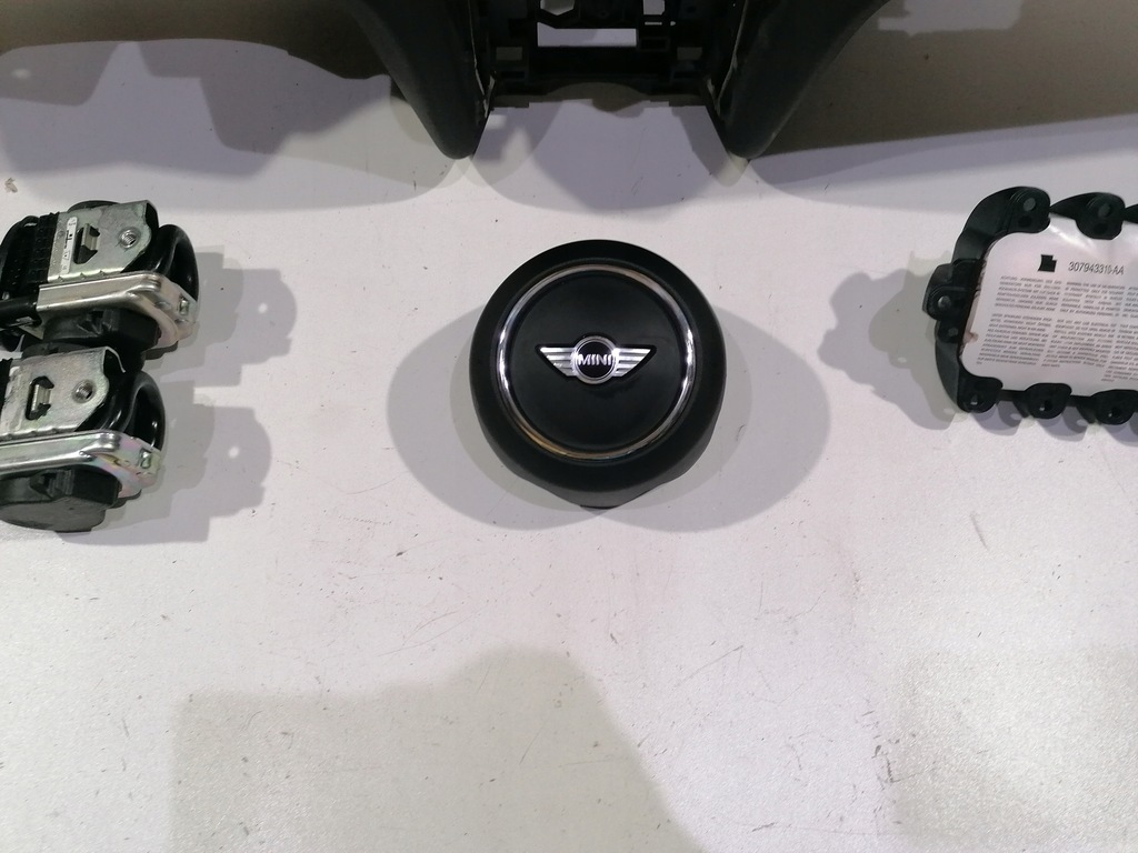 фото №4, Mini cooper f55 f56 приборная панель консоль подушка безопасности ремни