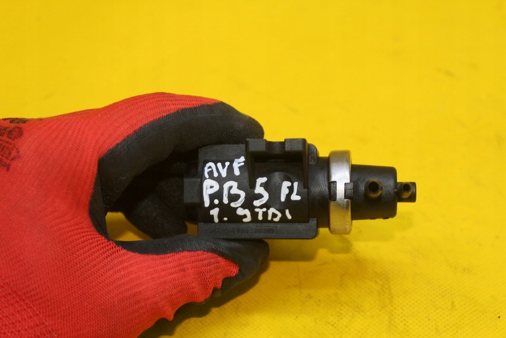 фото №5, Клапан вакууму passat b5 1.9 tdi 1j0906627