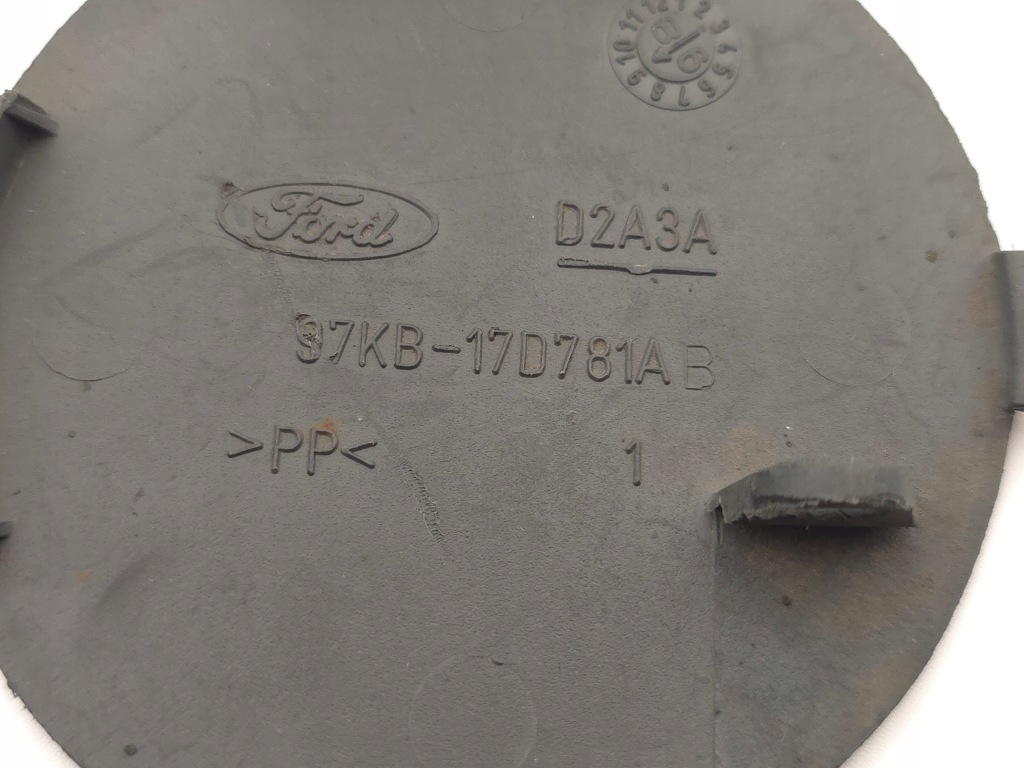 фото №4, Ford ka mk1 заглушка hak бампер задняя oryg