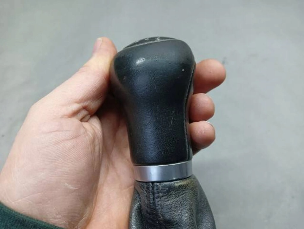 фото №13, Ручка чехол переключения передач audi q5 8r 6передача