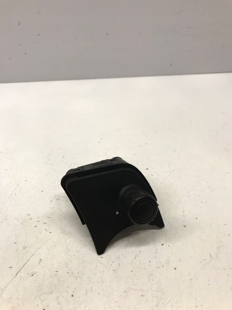 фото №1, Рычаг переключатель 61890007 8200206738 renault