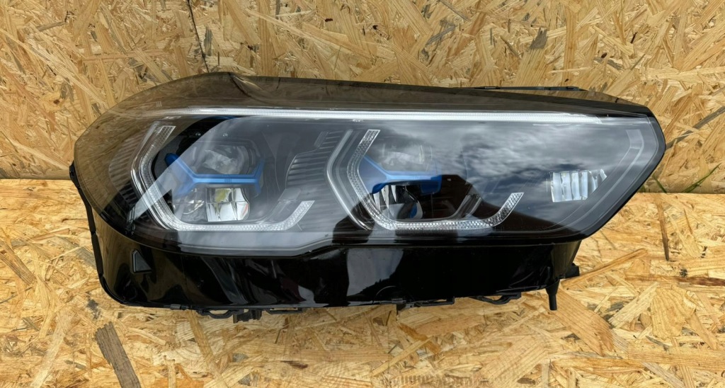 фото №1, Bmw x5 g05 лампа правая laser 9481790-09