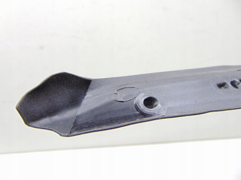 фото №11, Прокладка двері ліва задня porsche taycan 3 ущільнювачі