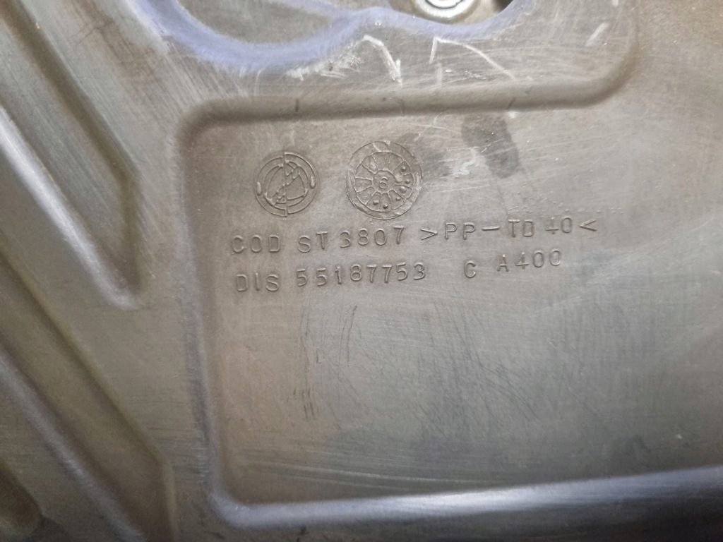 Корпус накладка розподільного валу opel fiat croma 2 1.9 cdti mjet 16v 150km 55187753 Київ