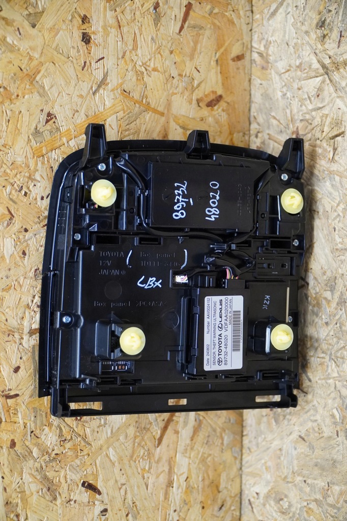 фото №6, Лампа освітлення стельовий 89732-48020 lexus lbx nowa 0km 24r