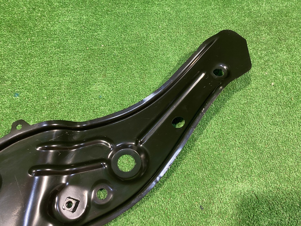 фото №12, Dacia duster ii кронштейн підсилювач панель фари поперечина перед правий 625183137r